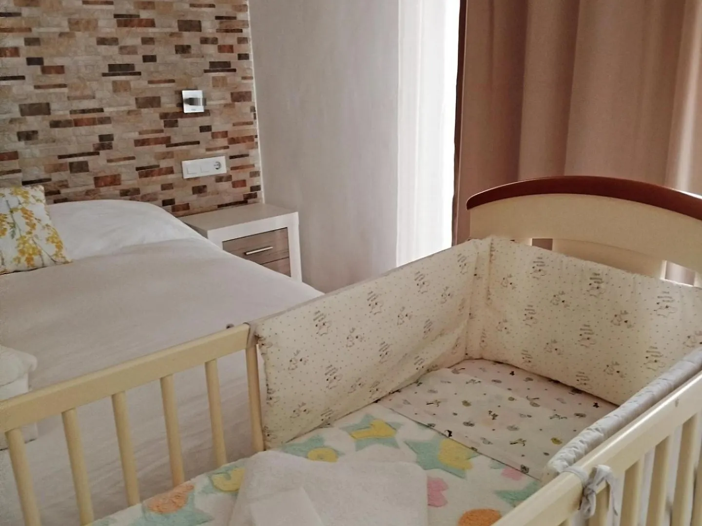Apartament La Casa De La Mimosa Kordoba